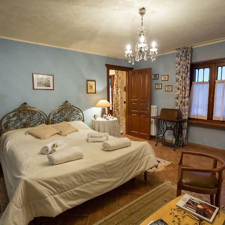 Relax Nel Noccioleto Vendégház Novello Kültér fotó