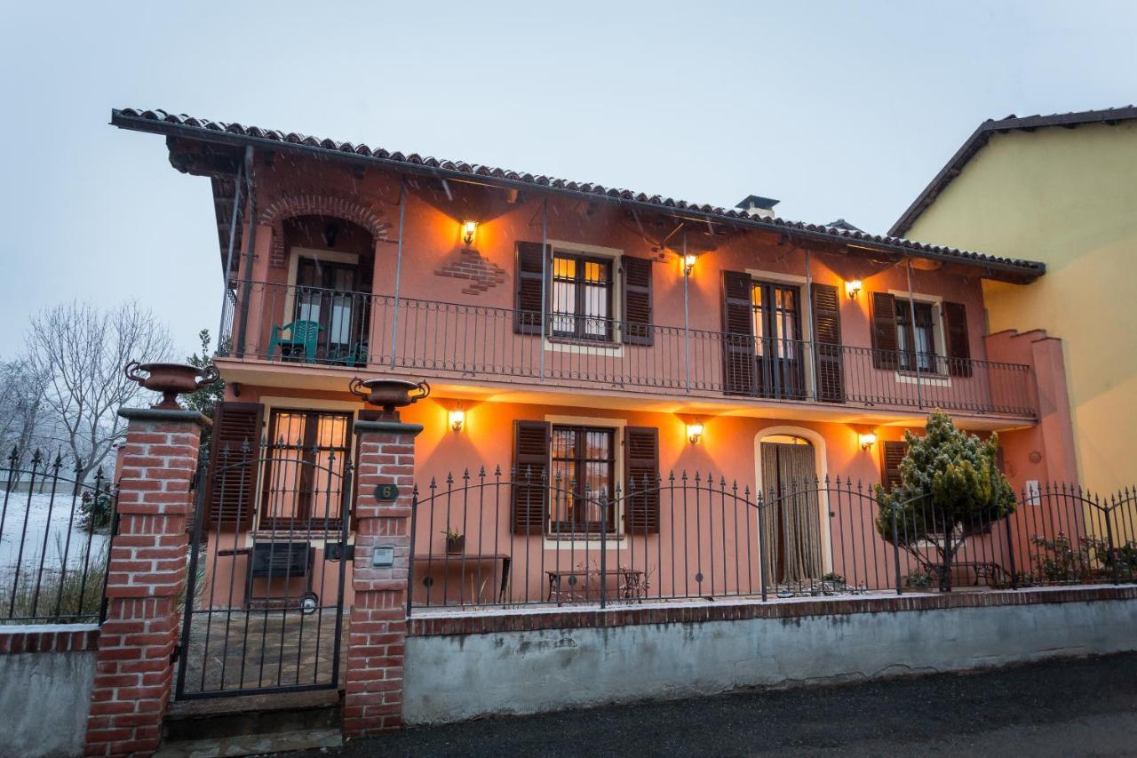 Relax Nel Noccioleto Vendégház Novello Szoba fotó